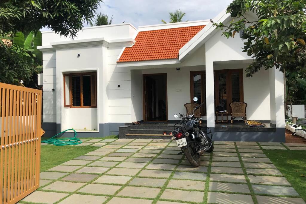Beautiful Village House With All Facilities. Alappuzha Exterior photo